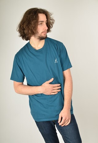 VINTAGE NAUTICA T-SHIRT IN GREEN