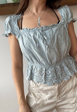 Vintage Y2K 00s puff sleeve Milkmaid ruffle blouse crop top