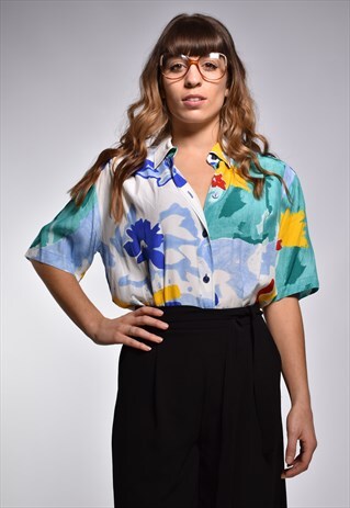 VINTAGE 90S ABSTRACT FLORAL PATTERN SHIRT