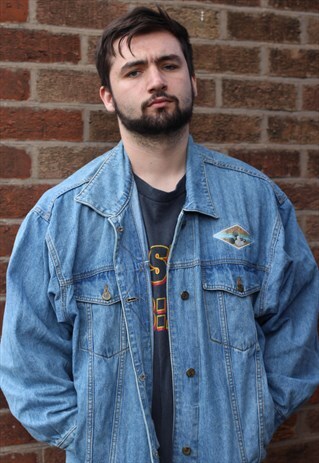 VINTAGE DISNEY MICKEY MOUSE DENIM JACKET