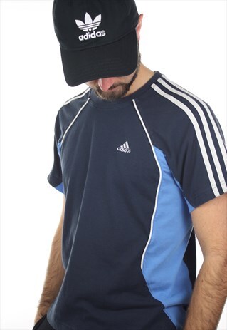 VINTAGE ADIDAS SMALL LOGO T SHIRT TEE