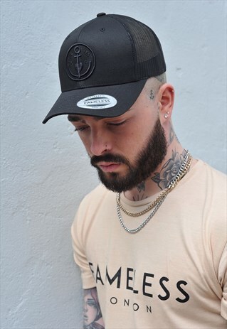 OXFORD BLACK TRUCKER