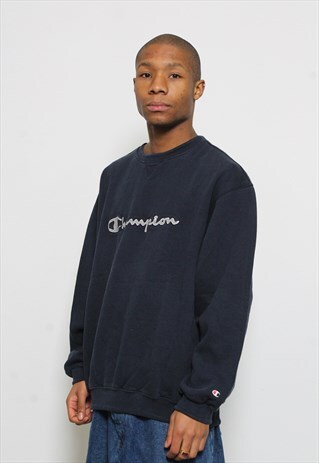VINTAGE CHAMPION BLACK SPELLOUT SWEATSHIRT