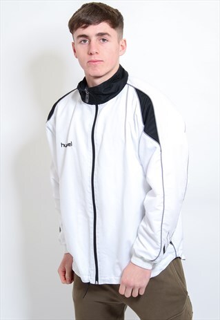 VINTAGE HUMMEL JACKET IN WHITE MEDIUM