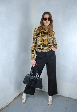 VINTAGE Y2K SOFT ABSTRACT FITTING BLOUSE SHIRT IN GOLD BLACK