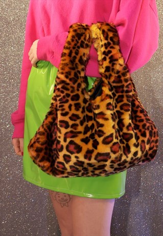 FLUFFY YELLOW LEOPARD PRINT HANDBAG