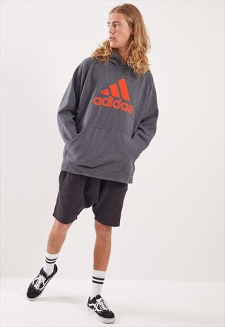 VINTAGE ADIDAS HOODIE