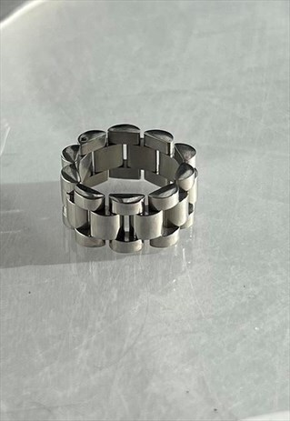 The Ironclad Link Ring Adjustable Stainless Steel Chain