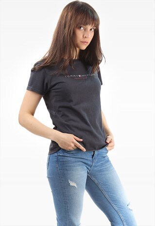 TOMMY HILFIGER T SHIRT