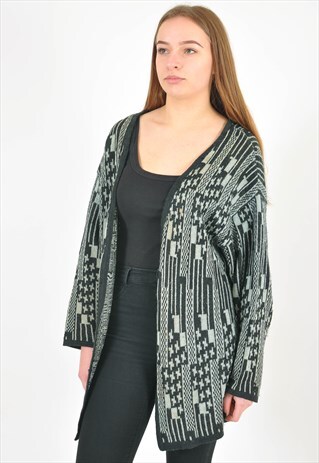 VINTAGE KIMONO IN ABSTRACT PRINT