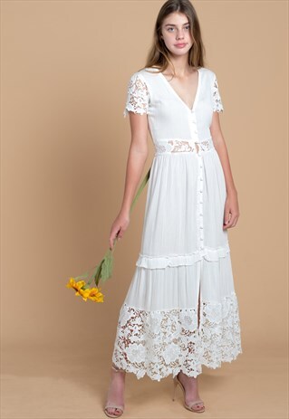 GARDENESIA LACE MAXI DRESS WITH FLOWERY LACE