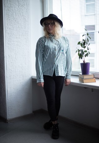 VINTAGE 80'S WHITE/GREEN STRIPED SHIRT