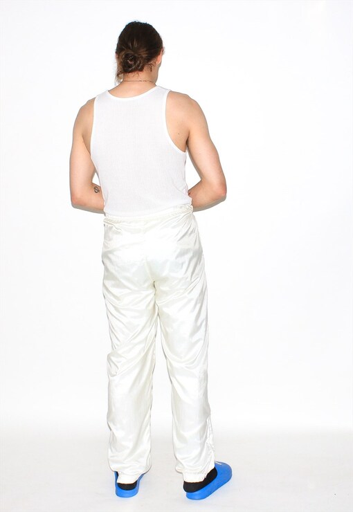 garment image