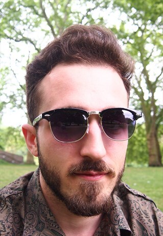 BLACK FRAME SUNGLASSES WITH DARK PURPLE LENS