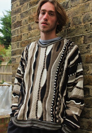 VINTAGE / 80'S / BLACK & WHITE PATTERNED JUMPER