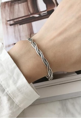 CLASSIC OPEN TWIST STERLING SILVER BRACELET