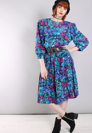 VINTAGE 80S PATTERNED PUFF SLEEVE PLEATED MIDI DRESS