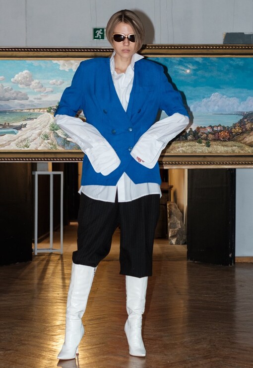 garment image