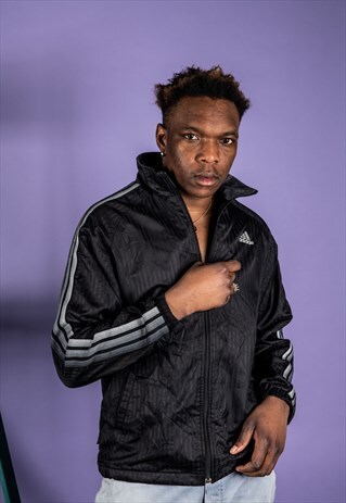 VINTAGE ADIDAS JACKET IN BLACK WITH EMBROIDERY LOGO