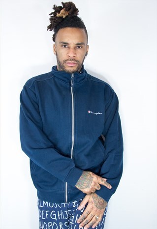 VINTAGE CHAMPION ZIP SWEATSHIRT