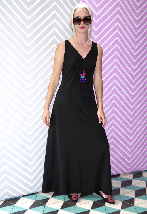 garment image