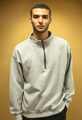 HEATHER GREY QUARTER ZIP SWEATSHIRT WITH LABEL DETAILS