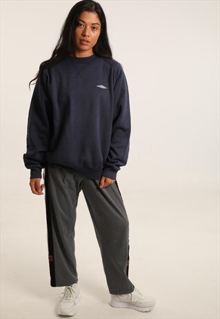VINTAGE UMBRO EMBROIDERED LOGO SWEATSHIRT