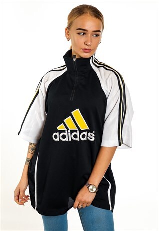 VINTAGE ADIDAS 1/4 ZIP T-SHIRT T352
