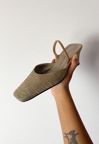 RETRO 90S ROLAND CARTIER CHAMPAGNE SLING BACK HEELS 4