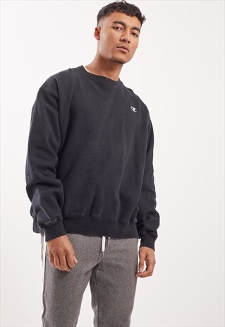 VINTAGE CHAMPION SWEATSHIRT