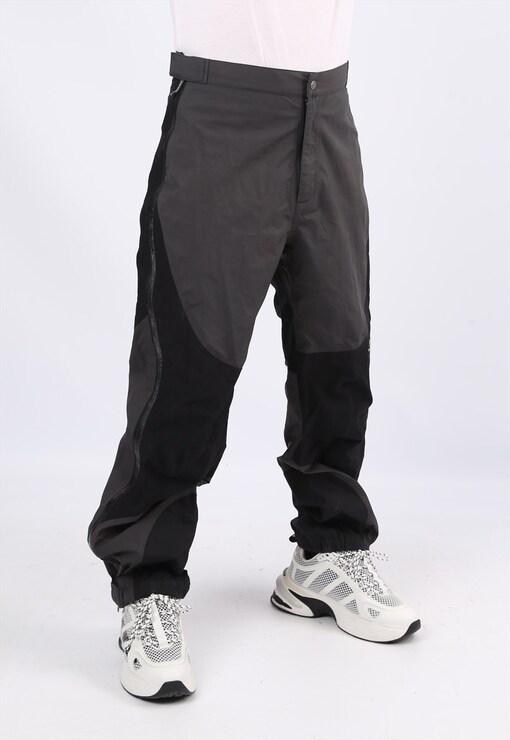 garment image