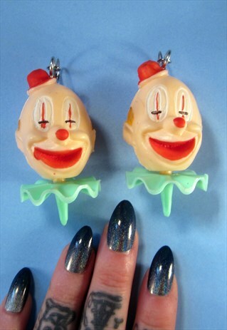 LARGE CLOWN VINTAGE KITSCH FESTIVAL EARRINGS
