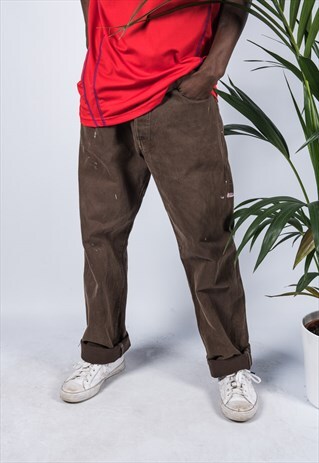 VINTAGE LEVI'S 501 JEANS IN BROWN WITH PAINT MARKS
