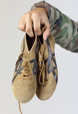 VINTAGE BROWN ZAZ TRAINERS