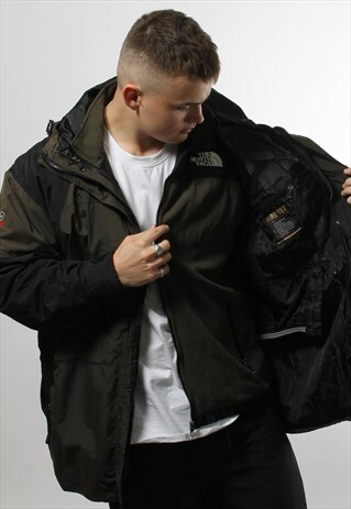 VINTAGE NORTH FACE 2 IN 1 FLEECE & OVER COAT IN KHAKI