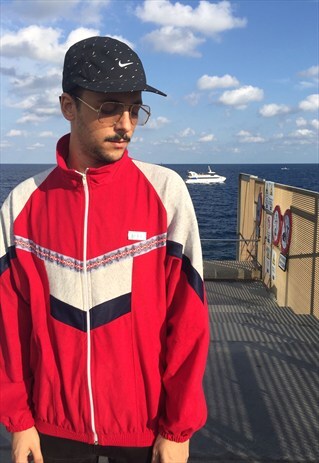 VINTAGE RED CLASSIC RETRO 90S JACKET