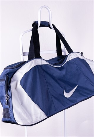 VINTAGE NIKE BAG DUFFLE HOLDALL TRAVEL BIG SWOOSH SPORTS