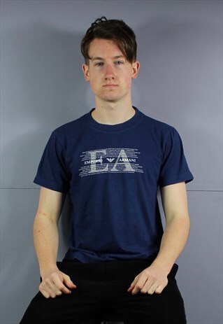 VINTAGE EMPORIO ARMANI T-SHIRT IN BLUE WITH GRAPHIC PRINT LO