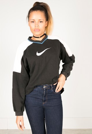 VINTAGE 90S NIKE SWEATSHIRT/ R0693