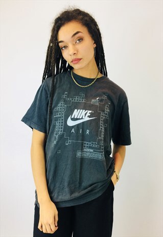 VINTAGE NIKE AIR SWOOSH OVERSIZED T SHIRT