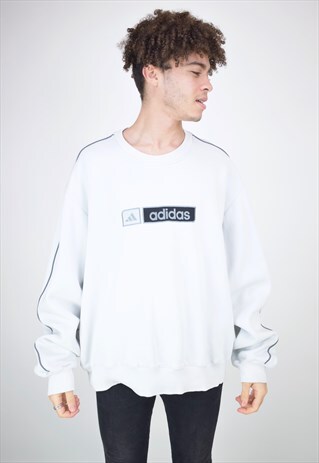 VINTAGE 90'S ADIDAS SWEATSHIRT