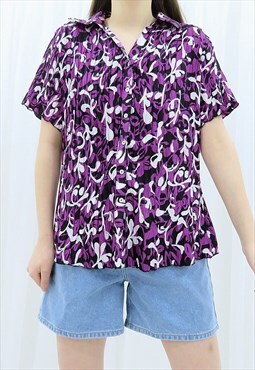 90s Vintage Purple & White Floral Collared Shirt