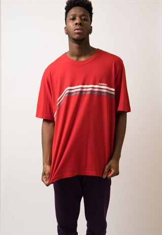 VINTAGE ADIDAS T-SHIRT