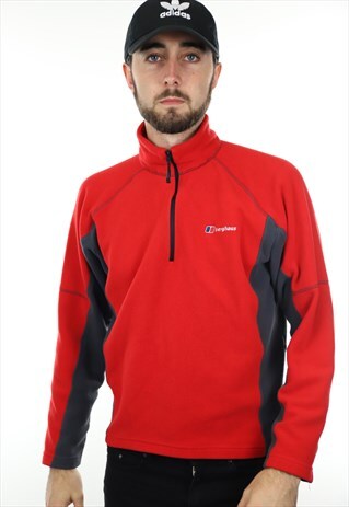 VINTAGE BERGHAUS 1/4 ZIP FLEECE
