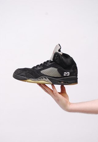 VINTAGE NIKE AIR JORDAN HIGH-TOP TRAINERS