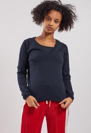 VINTAGE TOMMY HILFIGER V-NECK JUMPER