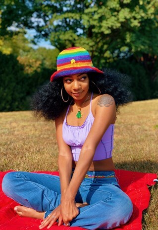 MULTI RAINBOW WOVEN HAT