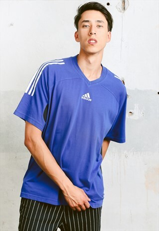 VINTAGE ADIDAS T-SHIRT