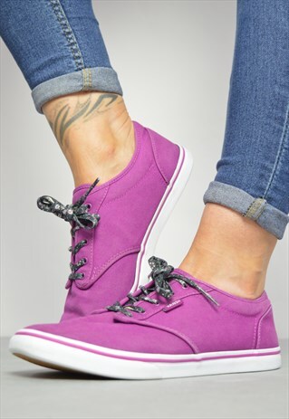 VINTAGE 90S VANS PURPLE SKATE SHOES PREPPY RETRO GRUNGE
