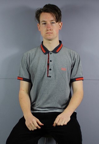 VINTAGE HUGO BOSS POLO SHIRT IN GREY WITH EMBROIDERED LOGO.